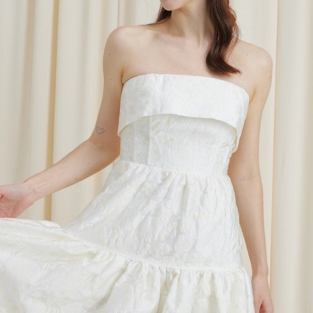 Maison Amory Swan Lake Maxi Dress-XS-Cream Custard - Picture 4 of 7